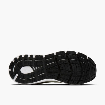 Vaporous Grey/Black/White