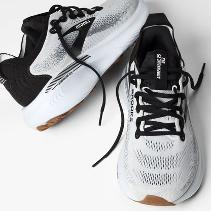 White/Black/White