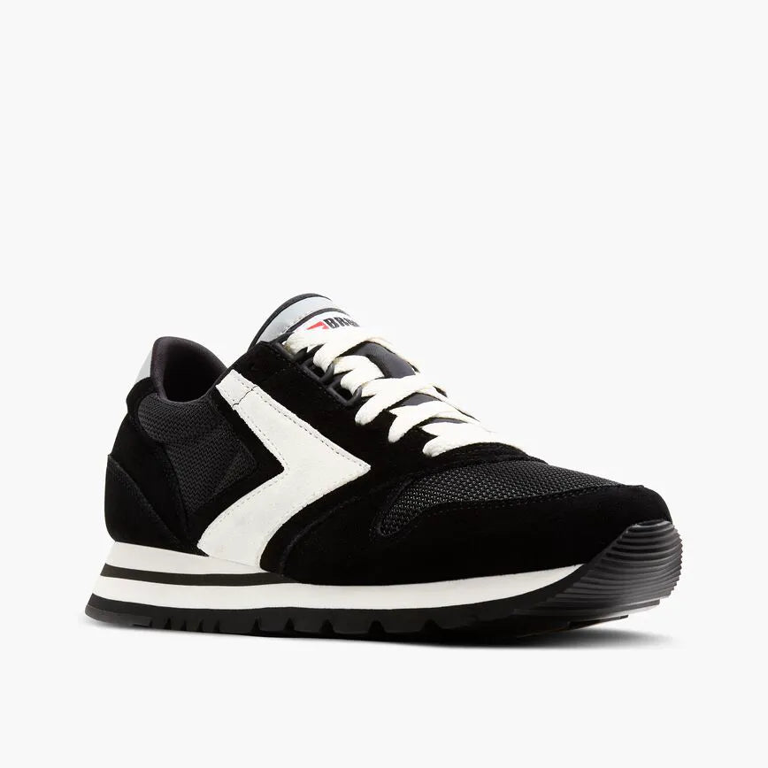 Black/White