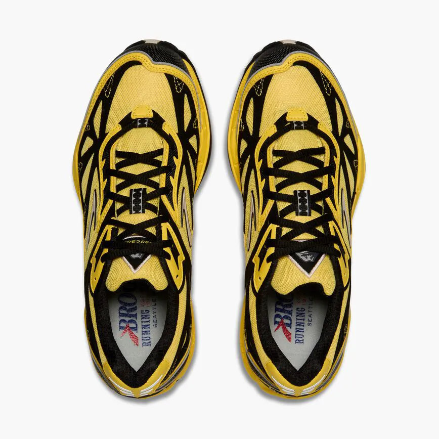 Yellow/Black/Moonbeam