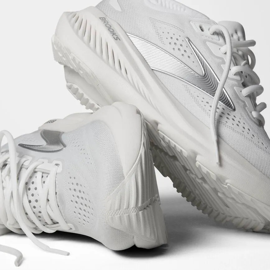 White/Oyster/Silver