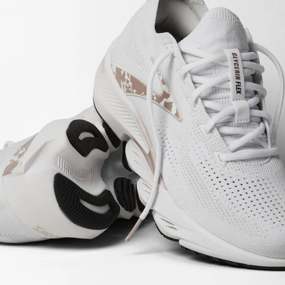 White/Oyster/Peach Whip